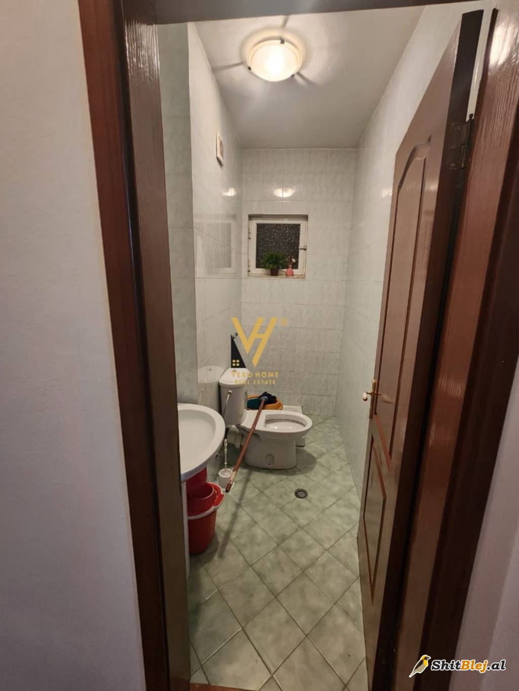 3+1+2 TE KOMUNA E PARISIT 320.000 EURO