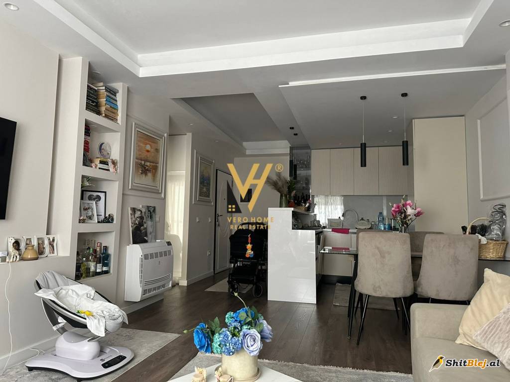  2+1+2 TE KODRA E DIELLIT 179.000 EURO
