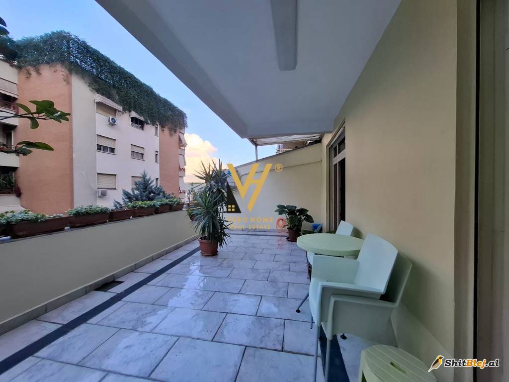 1+1 ME QIRA TE KOPSHTI ZOOLOGJIK 650 EUR