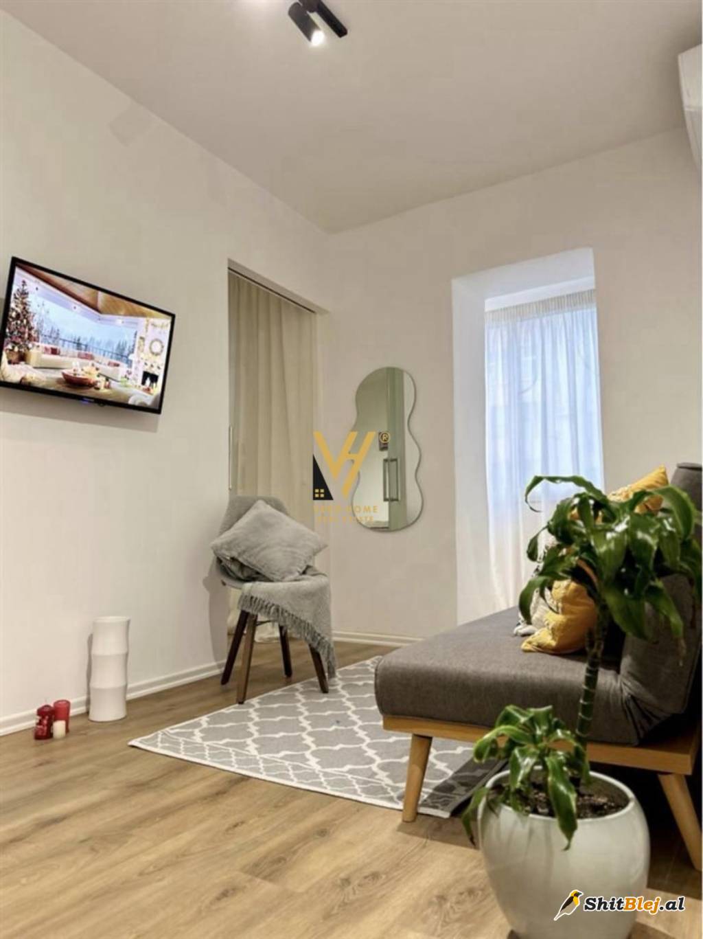 1+1+BLK TE LIQENI ARTIFICIAL 590 EURO