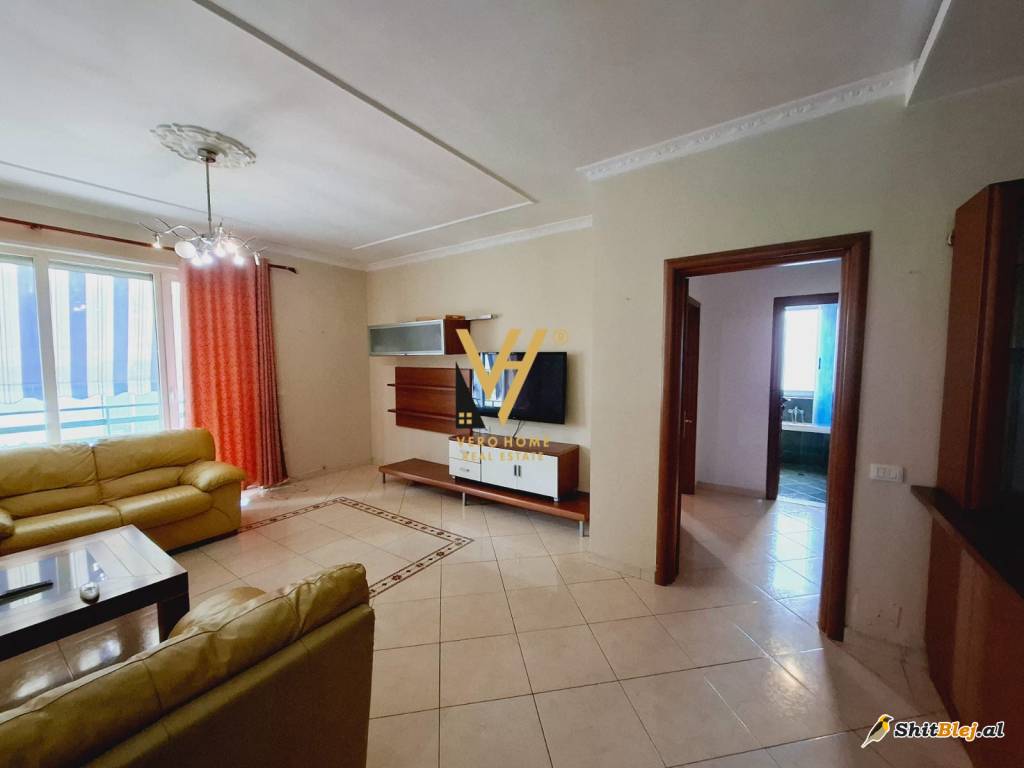  2+1+2 TE KOPSHTI ZOOLOGJIK 570 EURO