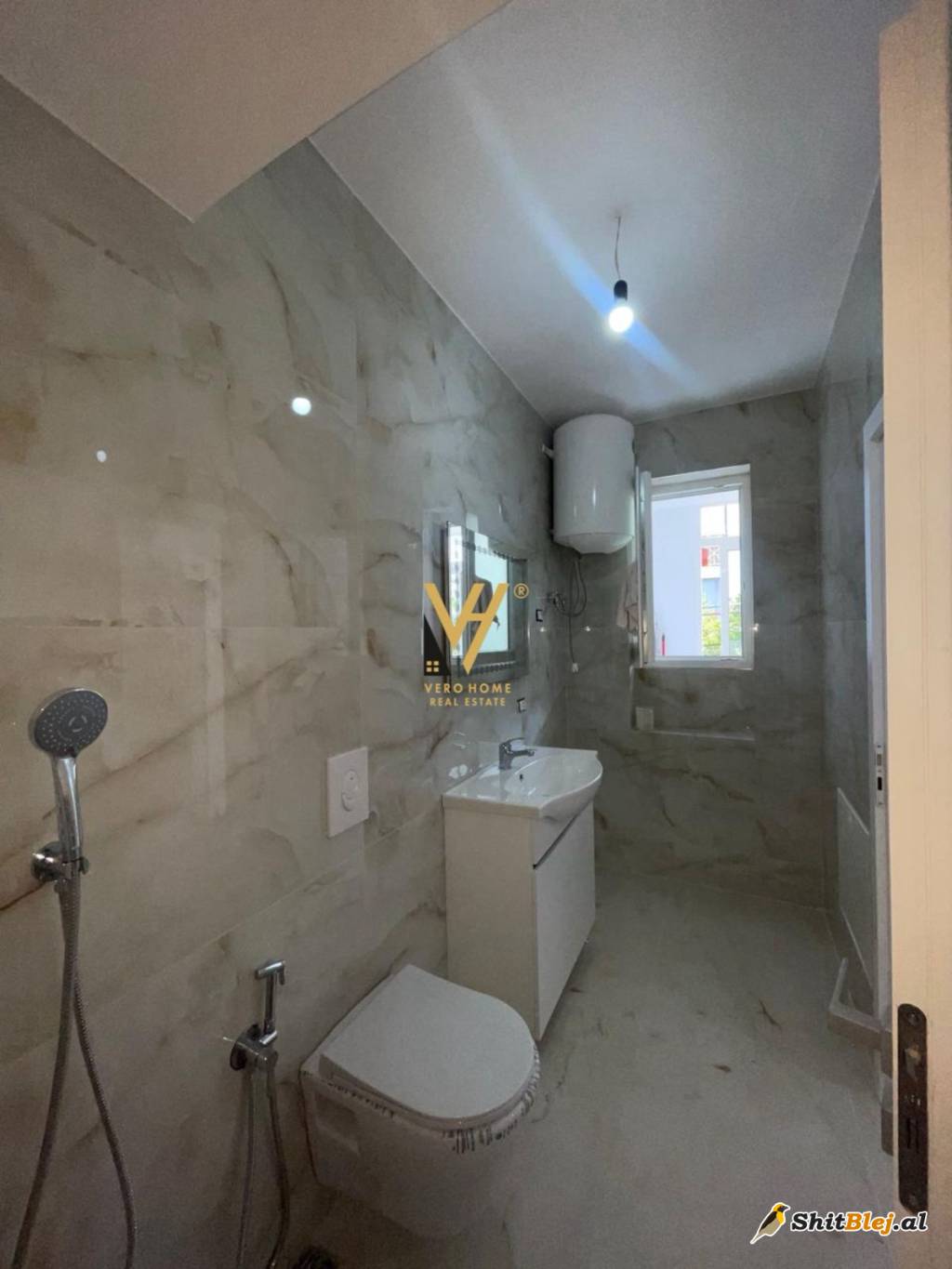 2+1 TE ISH PARKU 150.000 EURO