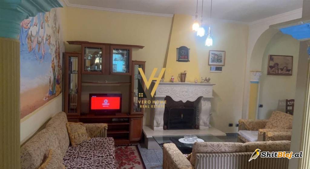 2+1+BLK ME QERA TEK 21 DHJETORI 600 EURO
