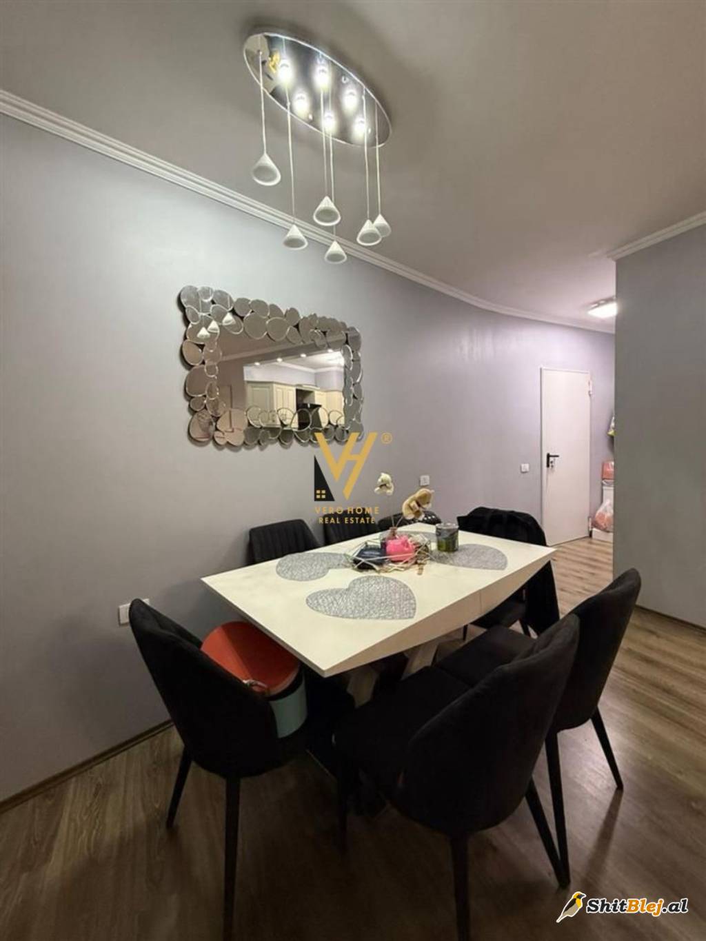  1+1+BLK TE 21 DHJETORI 170.000 EURO