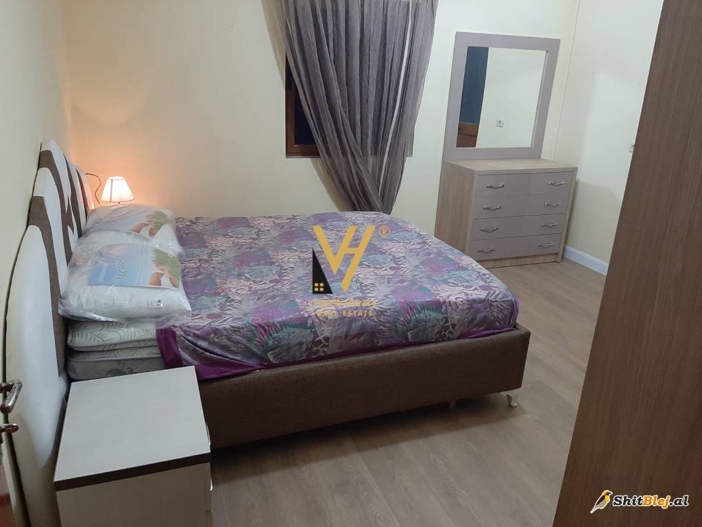 VILE 3 KATESHE ME QERA NE MEZEZ 850 EURO
