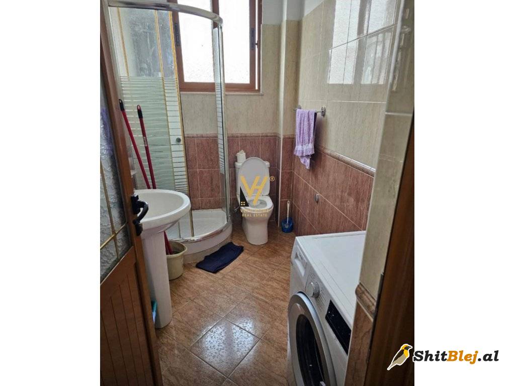 3+1+2BLK NE SELITË 55.000 LEKE