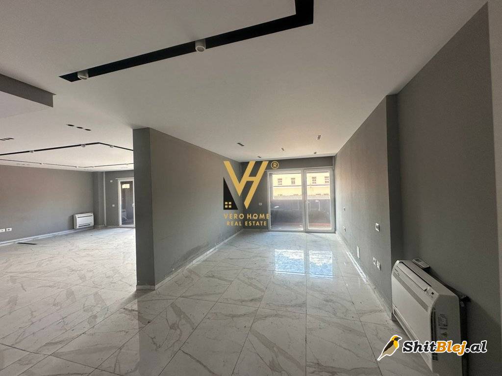  ZYRE 170 M2 STACIONI I TRENIT 1.500 EUR