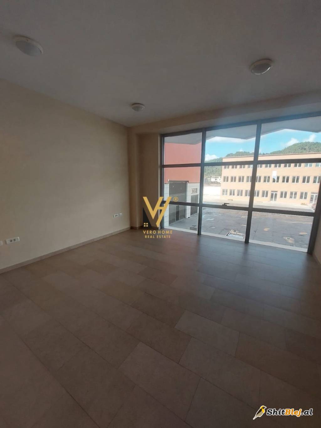 GODINE ME QERA NE VAQARR 4.000 EURO