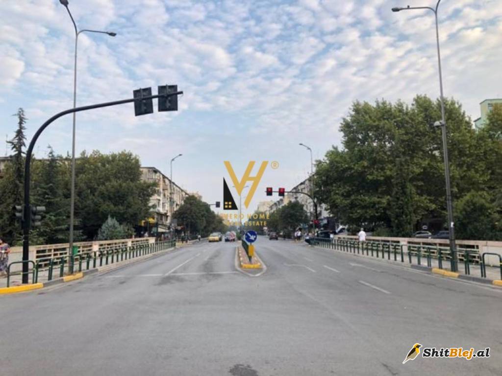 DYQAN TE VASIL SHANTO 330.000 EURO 