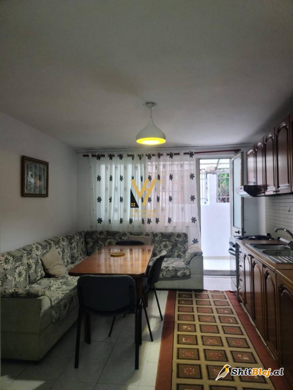 2+1+BLK ME QIRA TE 21 DHJETORI 600 EURO