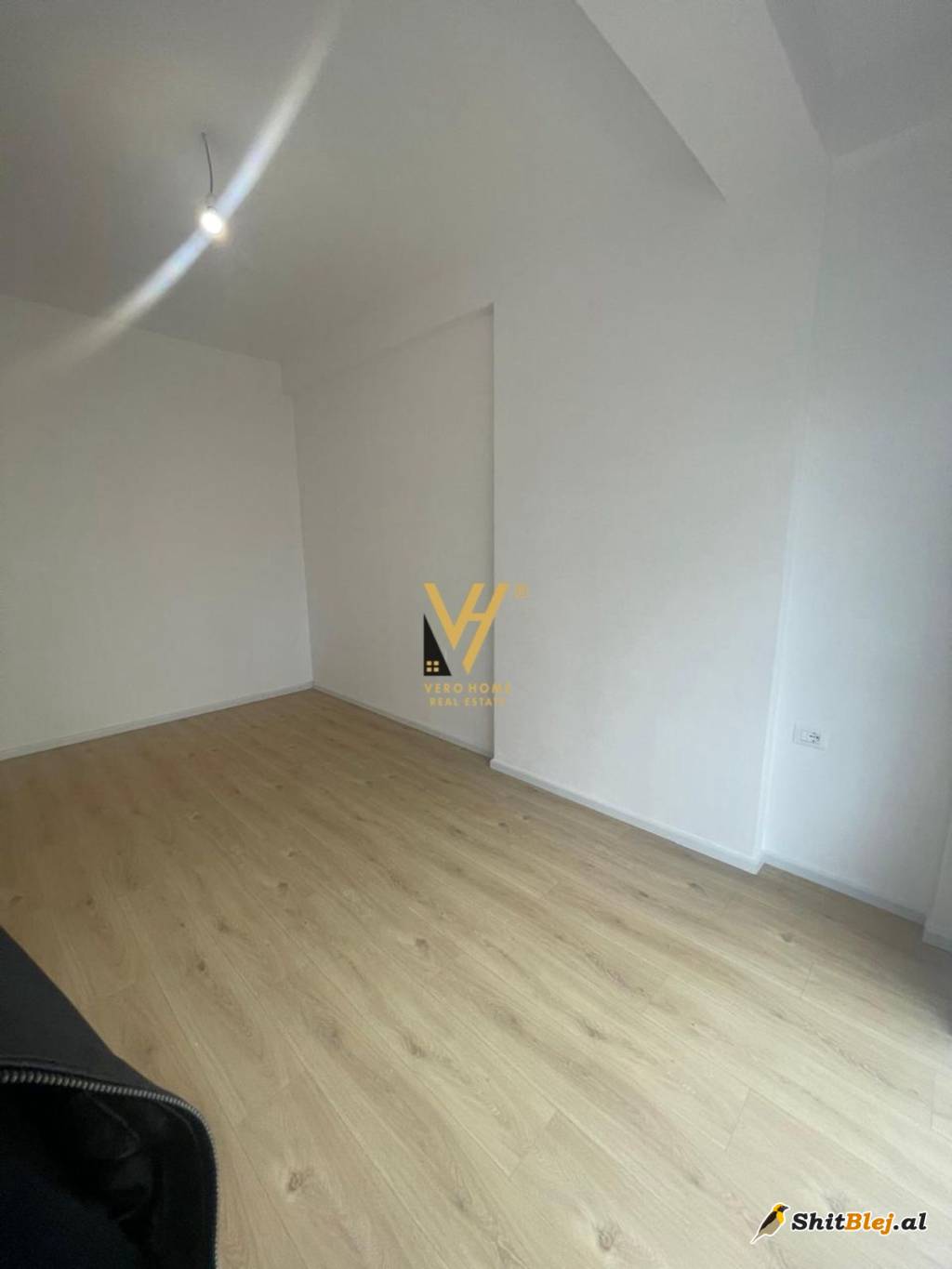 VILE DY KATESHE NE FARKE 360.000 EURO