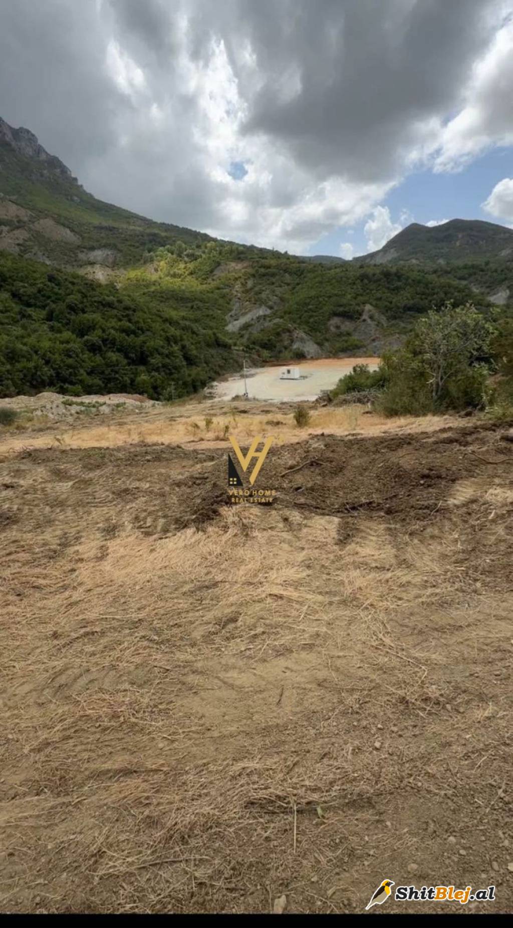 TOKE 2.000M2 TE RRUGA E ARBRIT 200.000 E