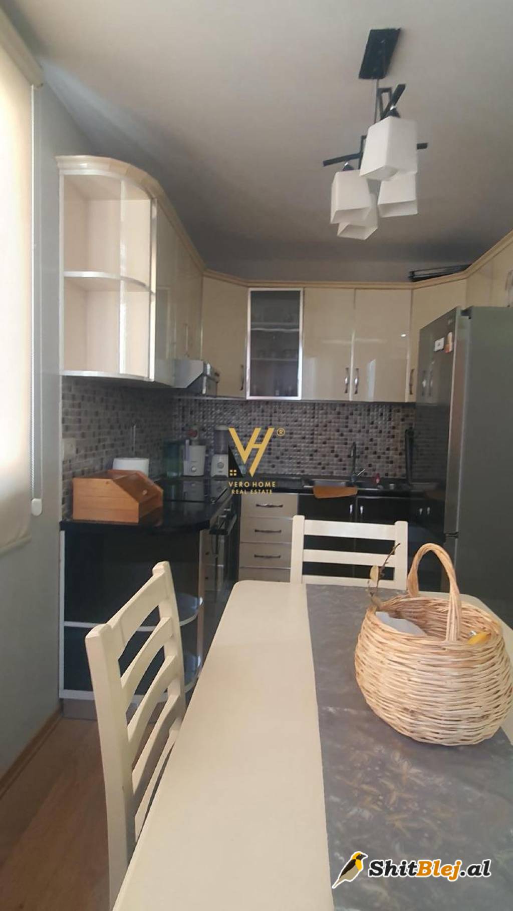 2+1+BLK TE PALLATET ÇABEJ 14.000.000 LE