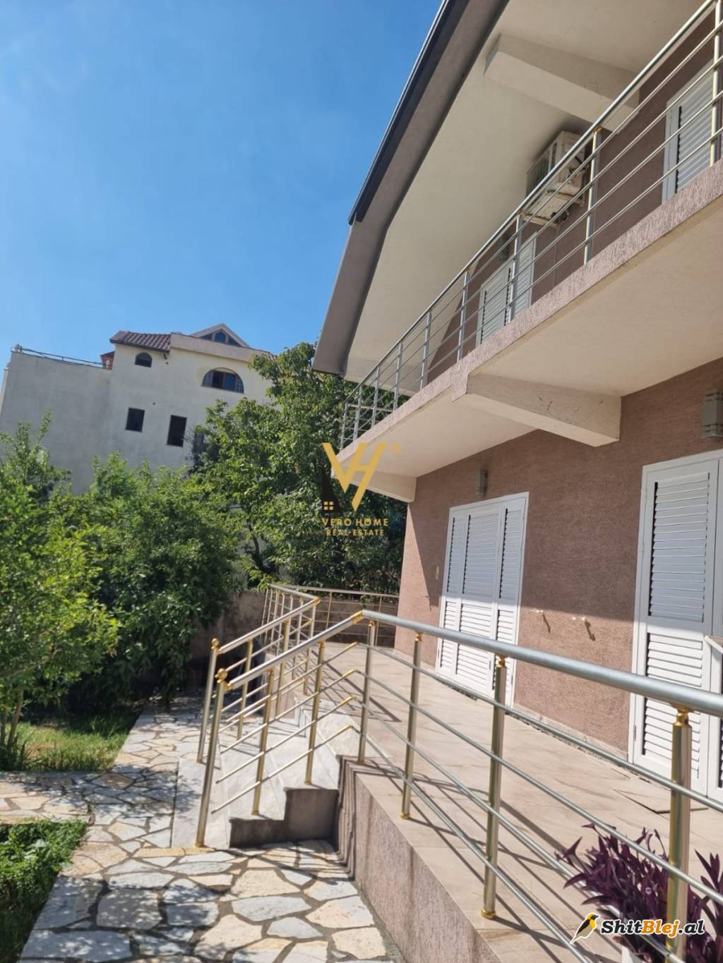 VILE DY KATESHE TEK ALI DEMI 1.700 EURO