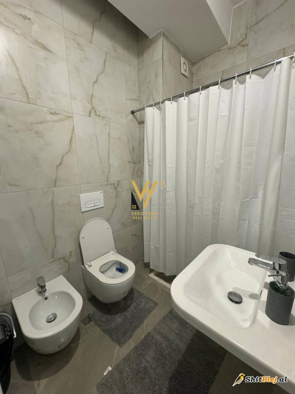 2+1 ME QIRA TE MANGALEM, ALI DEM 500 EUR
