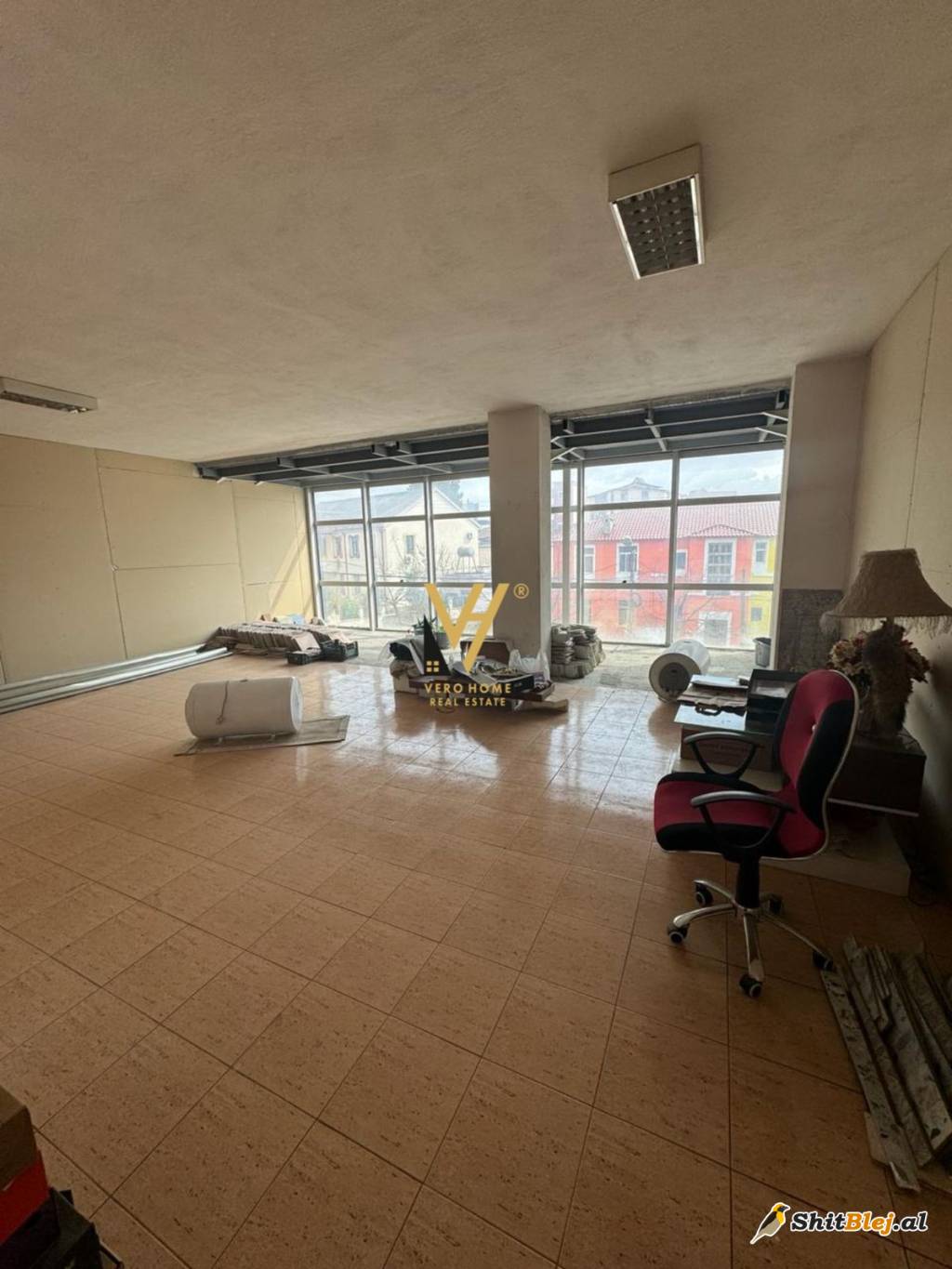 ZYRE 277 M2 NE KINOSTUDIO 1.600 EURO