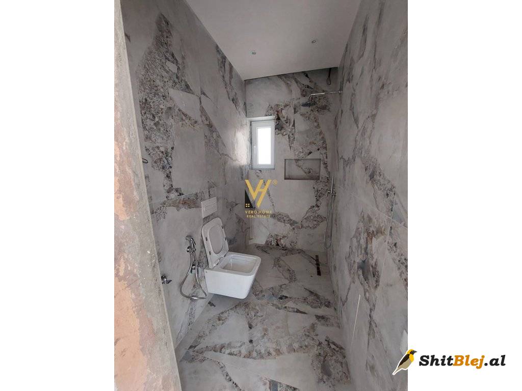  VILE 2 KATESHE ME QERA MOZAIKU 2000 EUR
