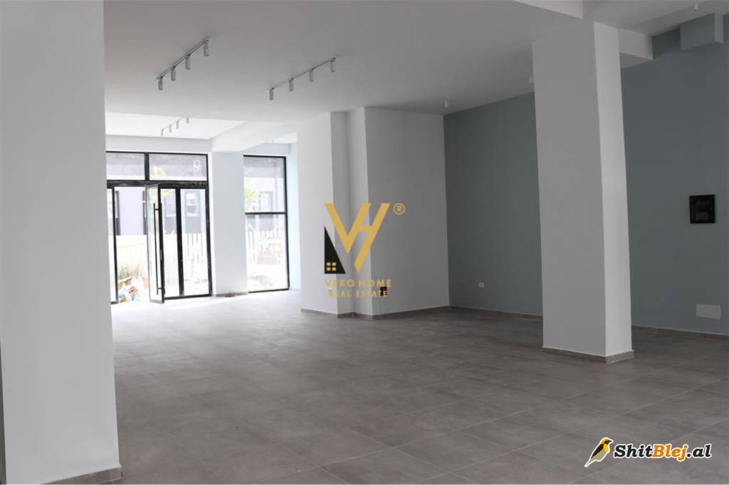 DYQAN 170 M2 TE RRUGA NDRE MJEDA 1.000EU