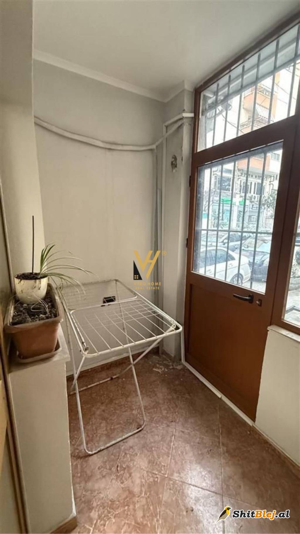 2+1 ME QERA TE GJYKATA 65.000 LEKE
