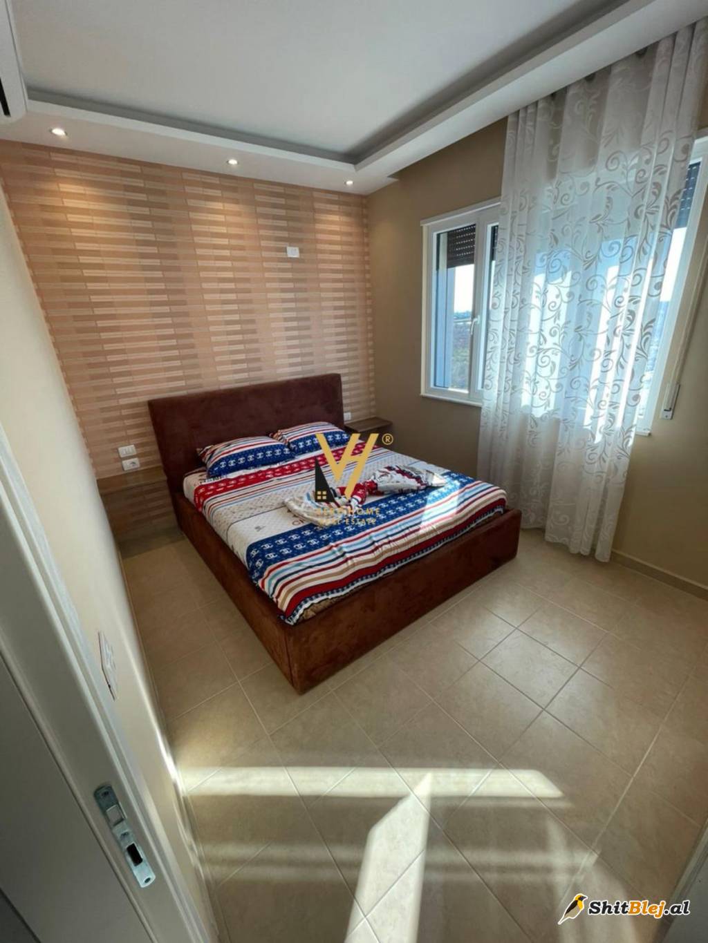 1+1+BLK TE VALA MAR,HAMALLAJ 220.000 EUR