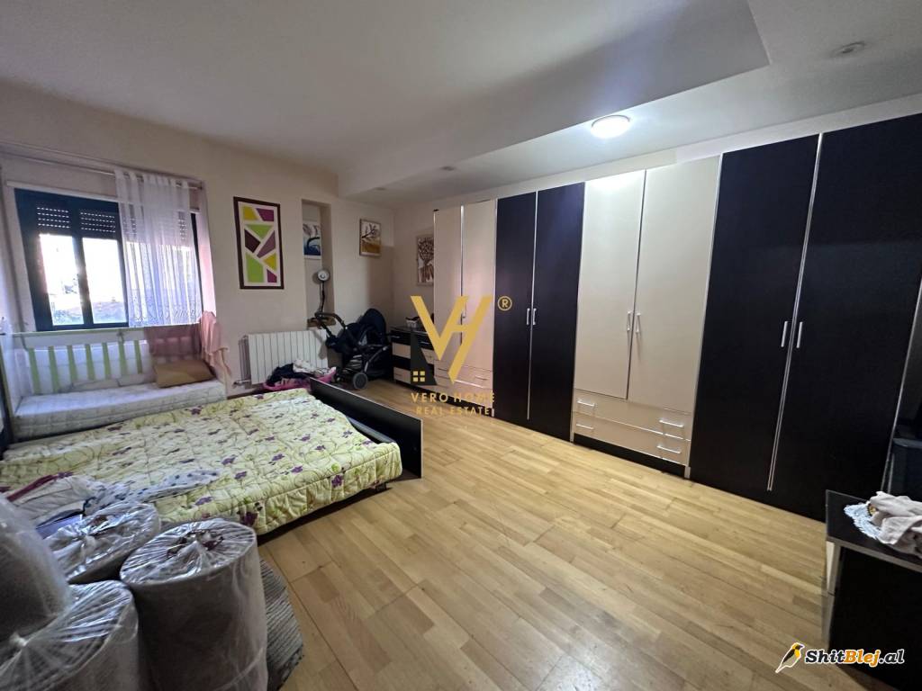 3+1+BLK TE RR.BARRIKADAVE 1.500 EURO