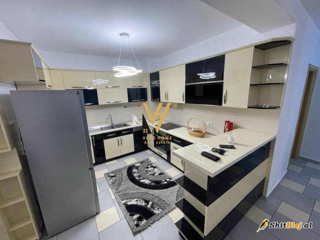  3+1+BLK TE LIQENI THATE 240.000 EURO