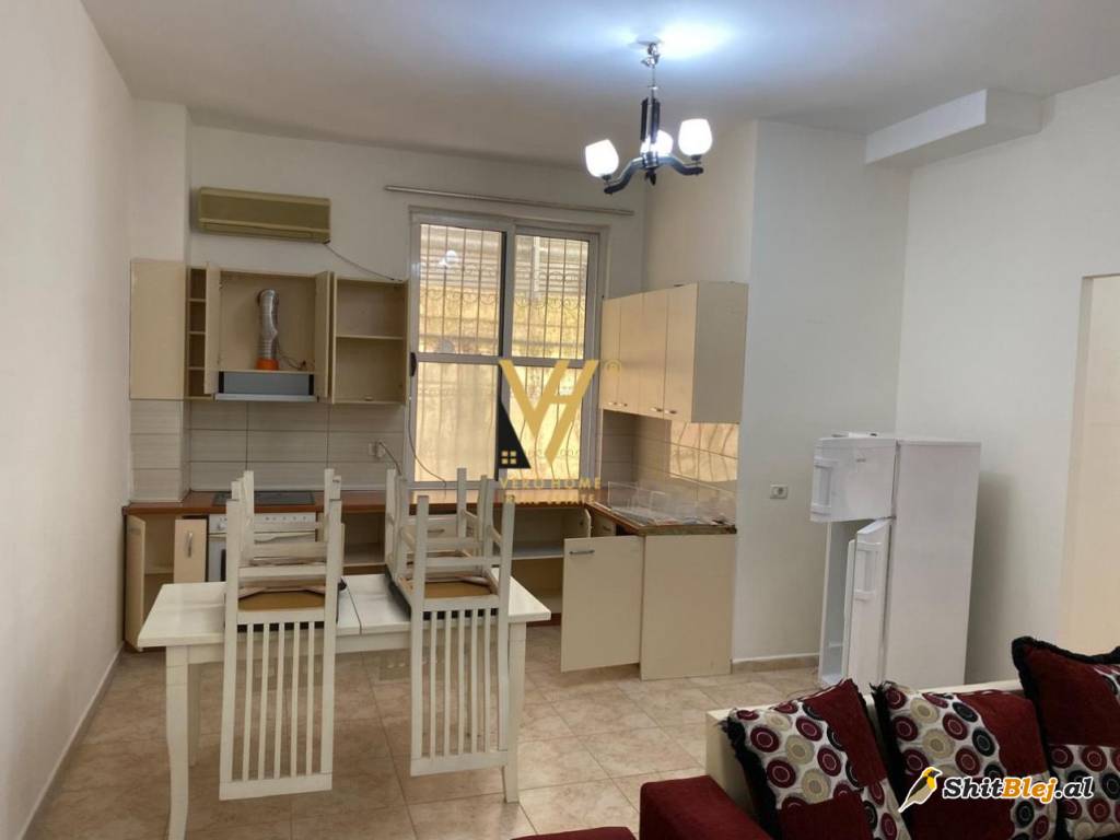  2+1 TE FONDACIONI ELEONORA 50.000 LEKE