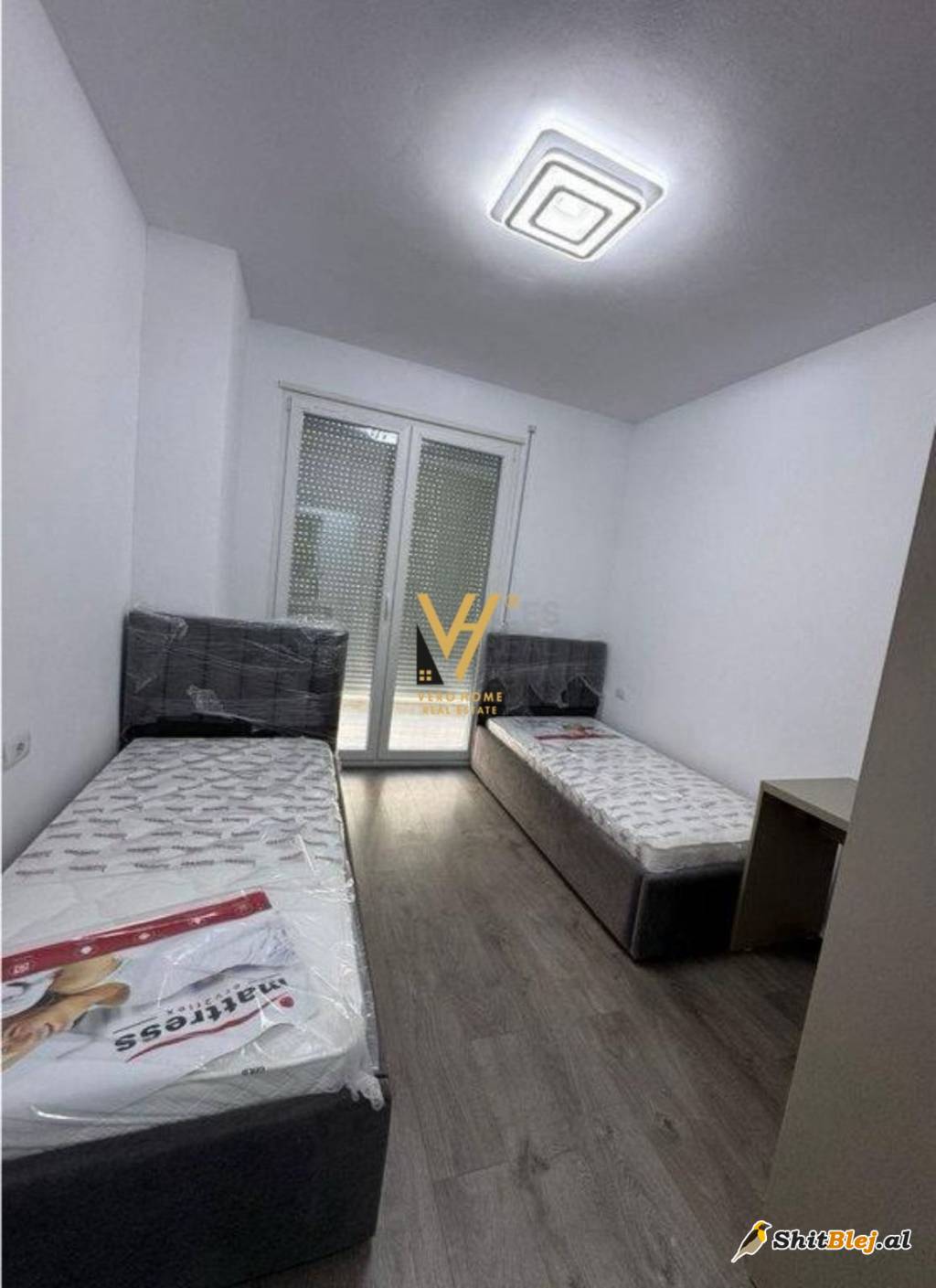 2+1+2+BLK TEK UNIVERS CITY 600 EURO
