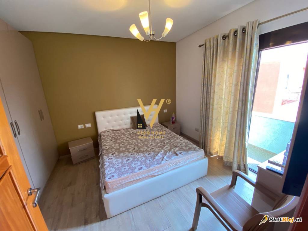 1+1+2BLK TE KOMUNA E PARISIT 650 EURO