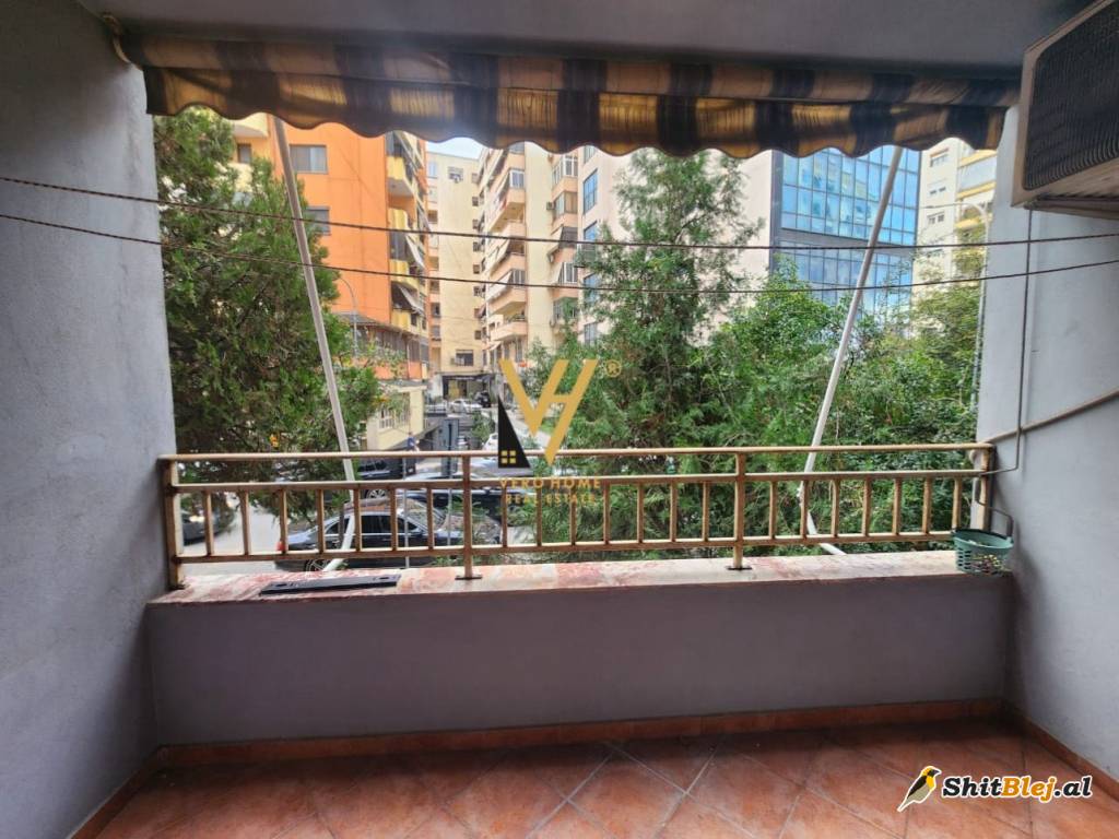 3+1+2 TE KOMUNA E PARISIT 320.000 EURO