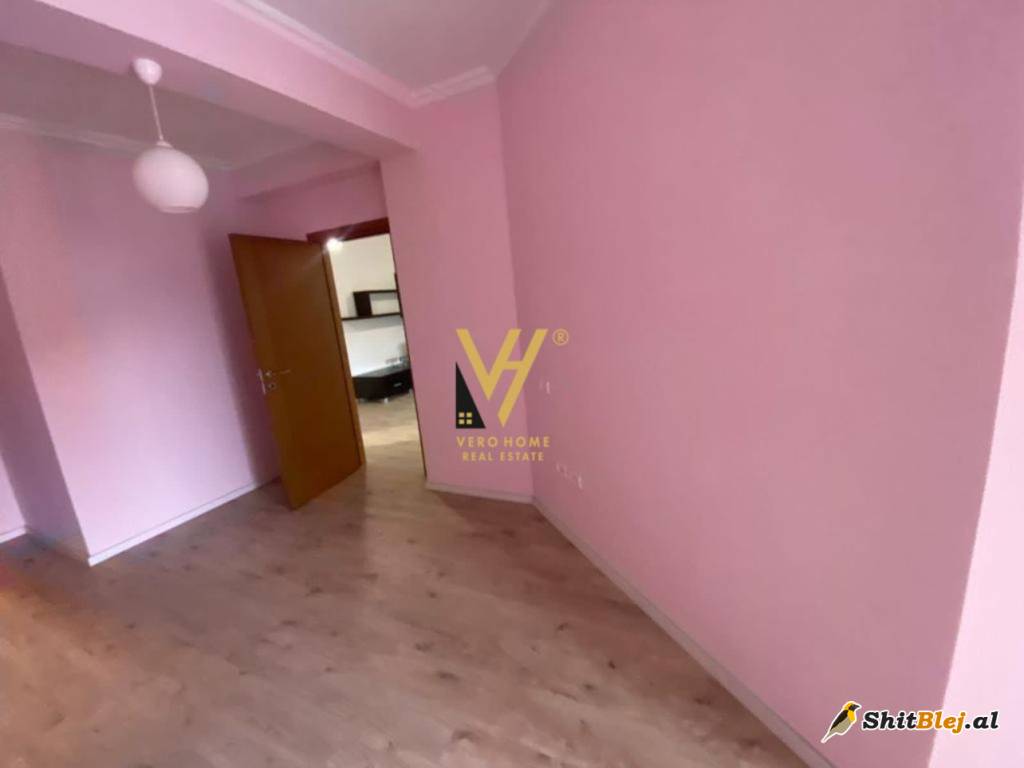 2+1 TE SPITALI AMERICAN 3 , 380 EURO