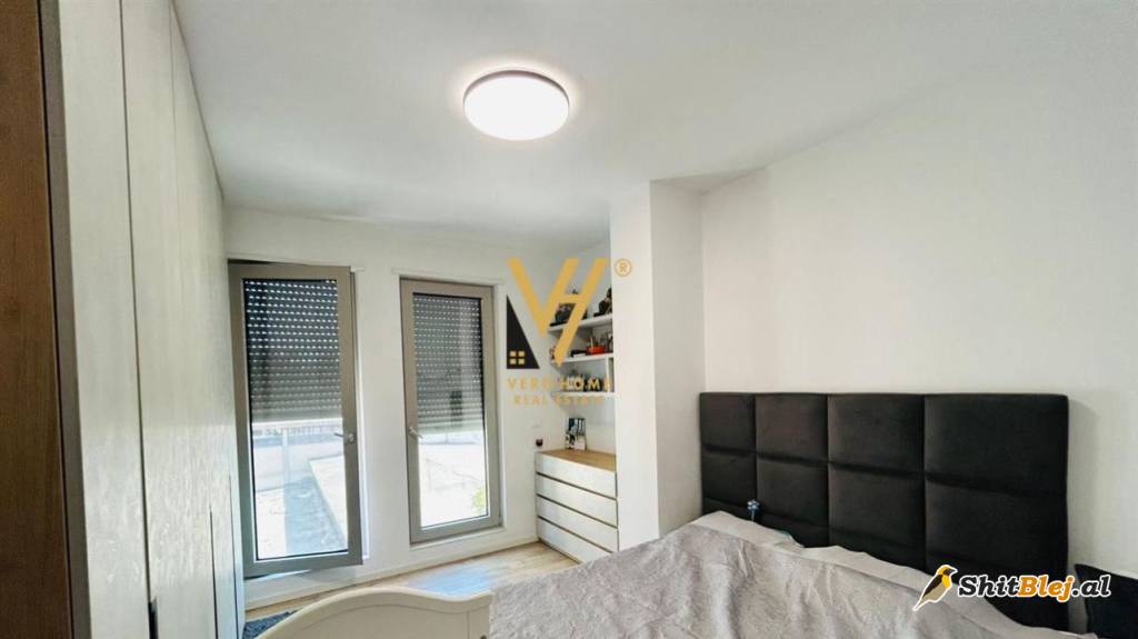  1+1+BLK TE ZOGU I ZI 204.000 EURO