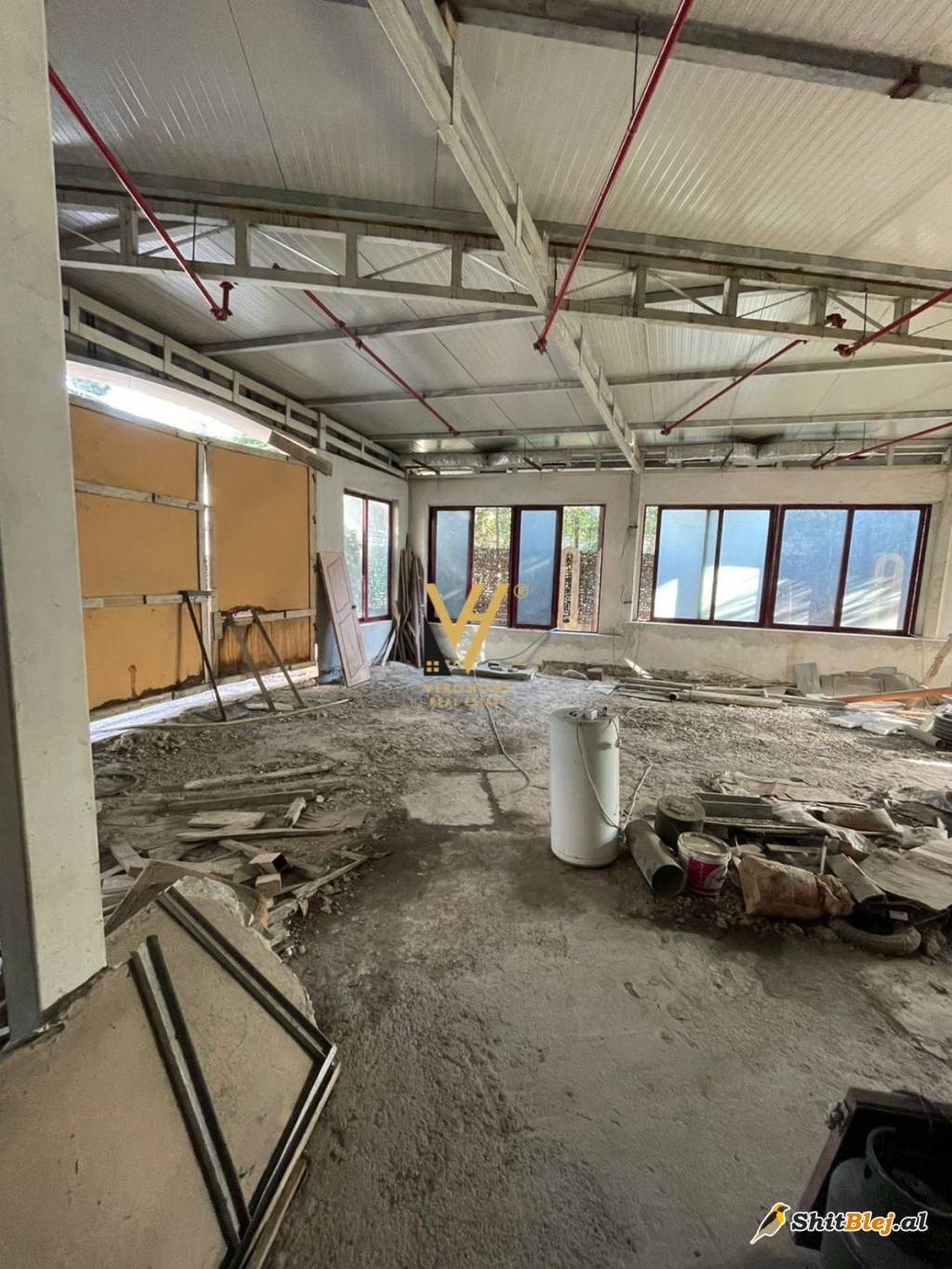 GODINE 2500 M2 NE SELITE 13.000 EURO