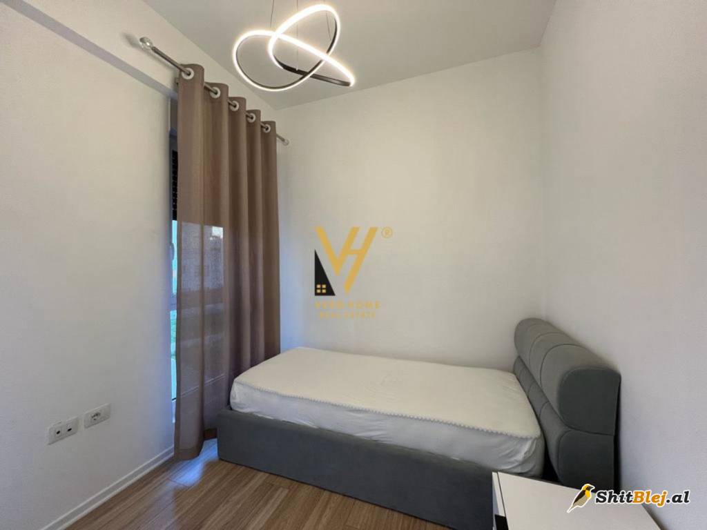 3+1+2 TEK 21 DHJETORI 750 EURO