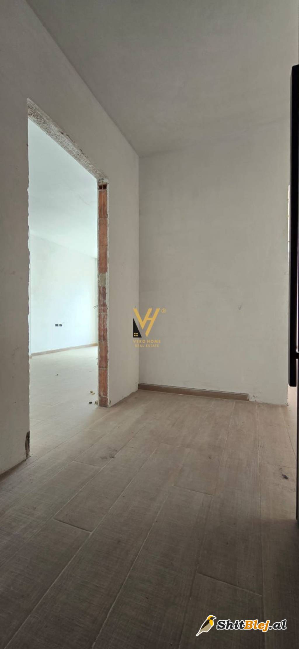 1+1 TE BULEVARDI I RI 140.000 EURO