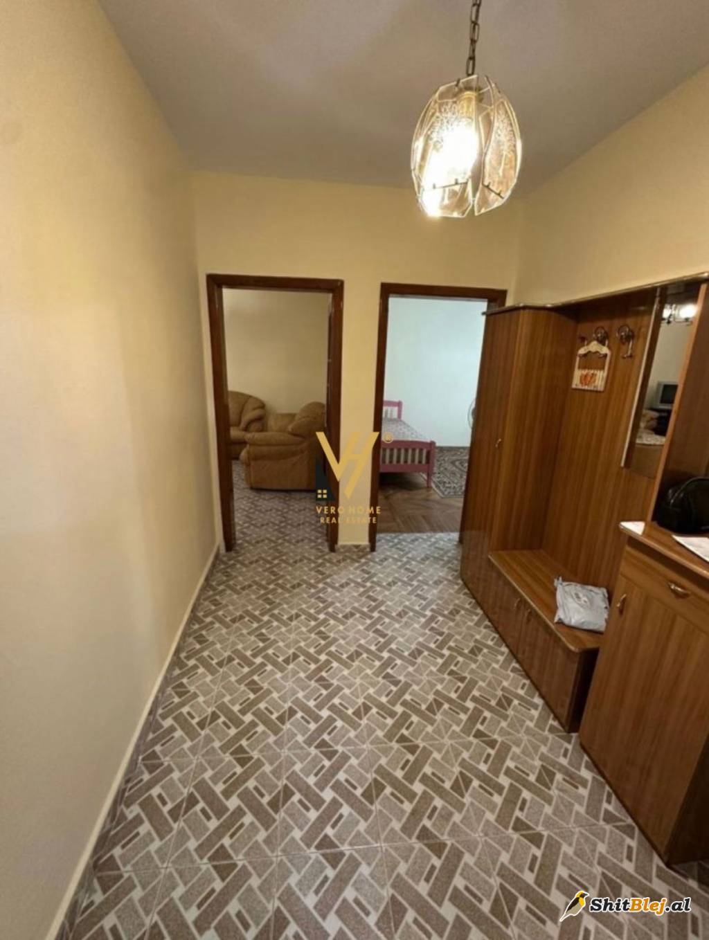 3+1 ME QIRA TE BLV ZOGU I PARE 550 EURO