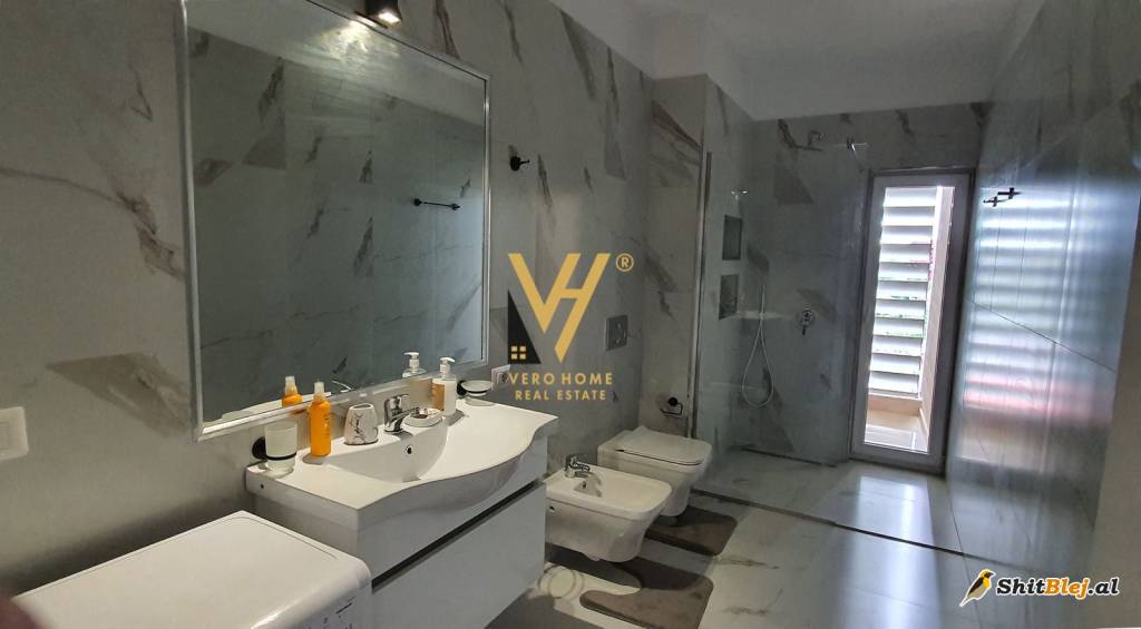  3+1+2 TE RRUGA E ELBASANIT 385.000 EURO