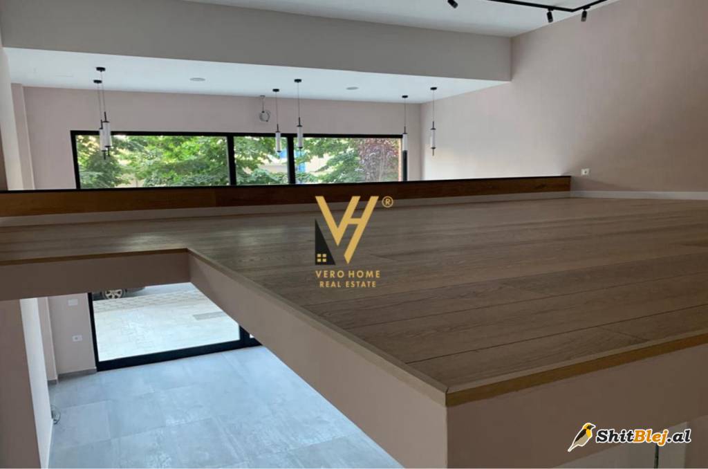 ZYRE 100 M2 TE BIRRA TIRANA 1.200 EURO