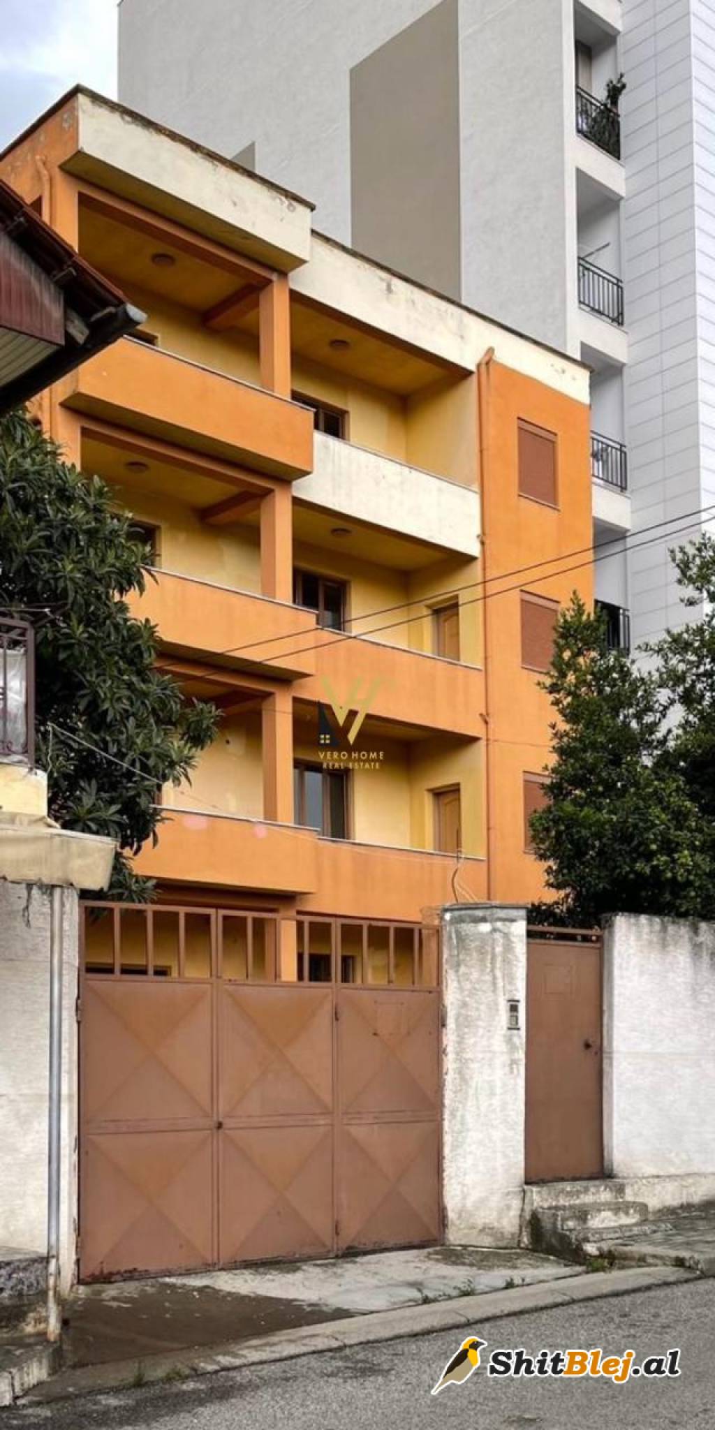 AMBIENT TE BRRYLI 2.500 EURO