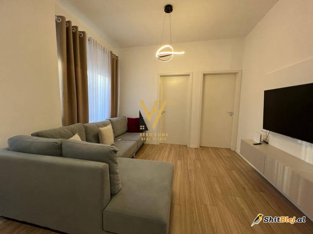 3+1+2 TEK 21 DHJETORI 750 EURO