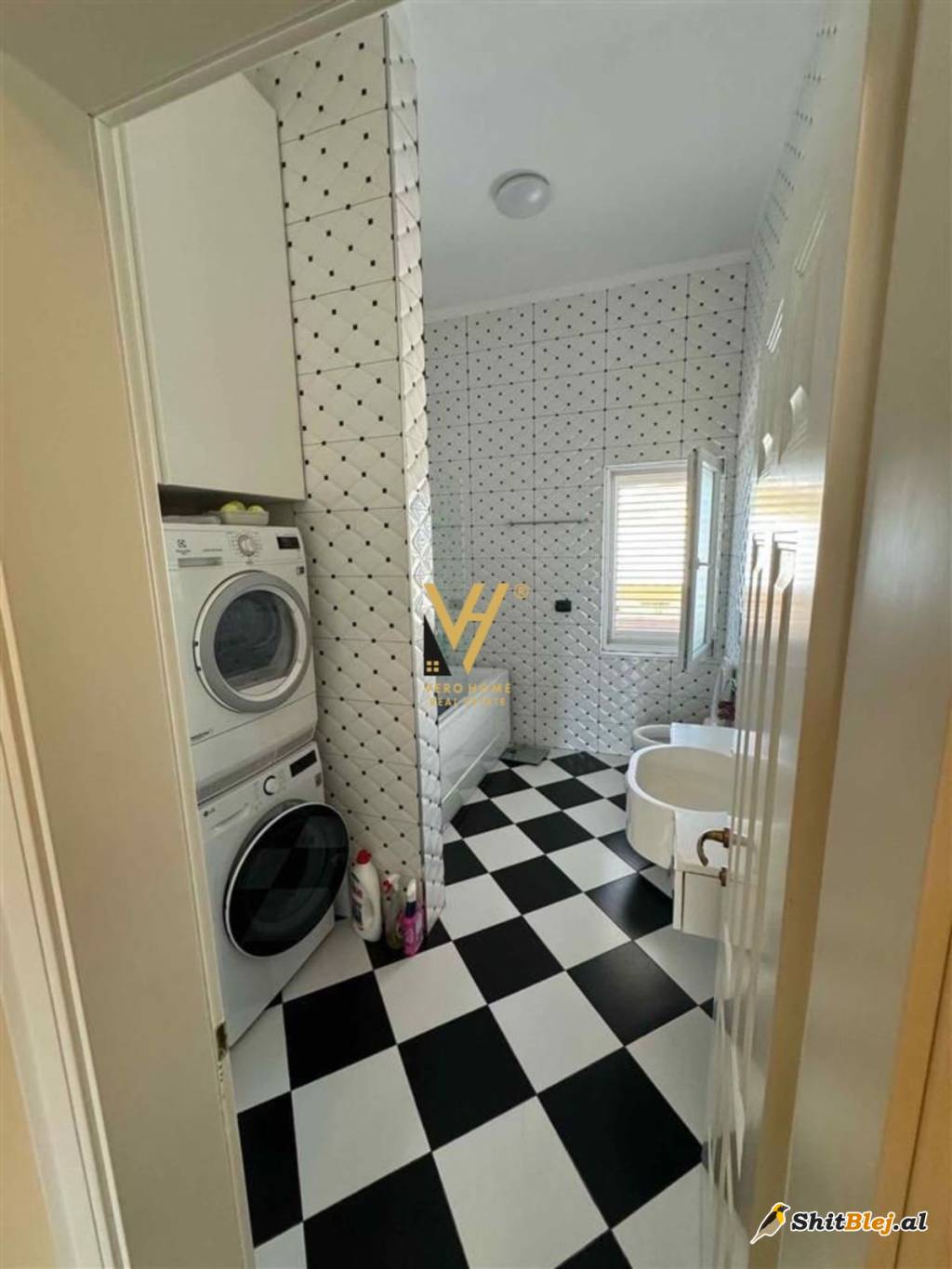 4+1+2 TEK LIQENI I THATE 415.000 EURO