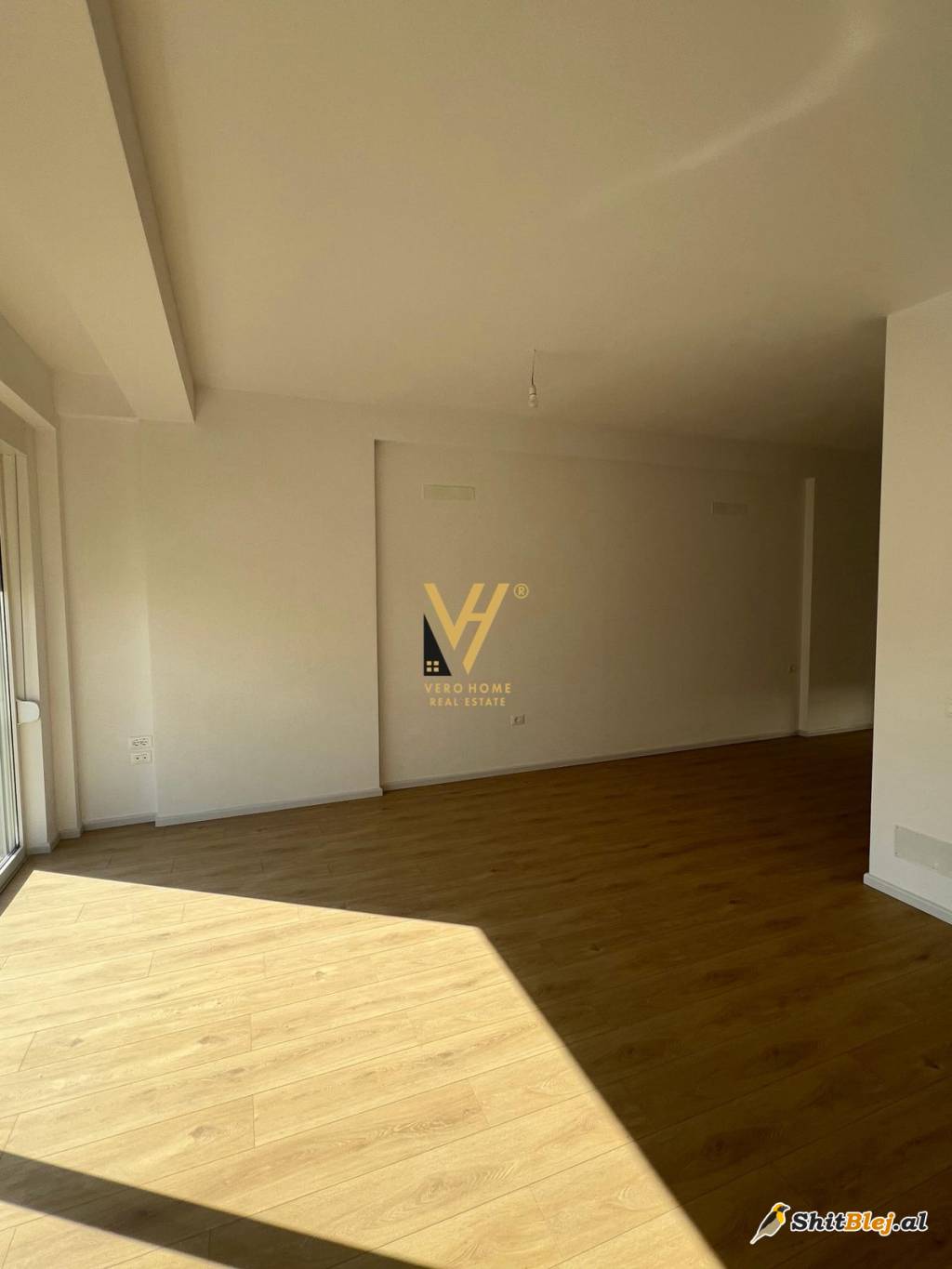 VILE TE ABA RESIDENCE , SAUK 1.200 EURO