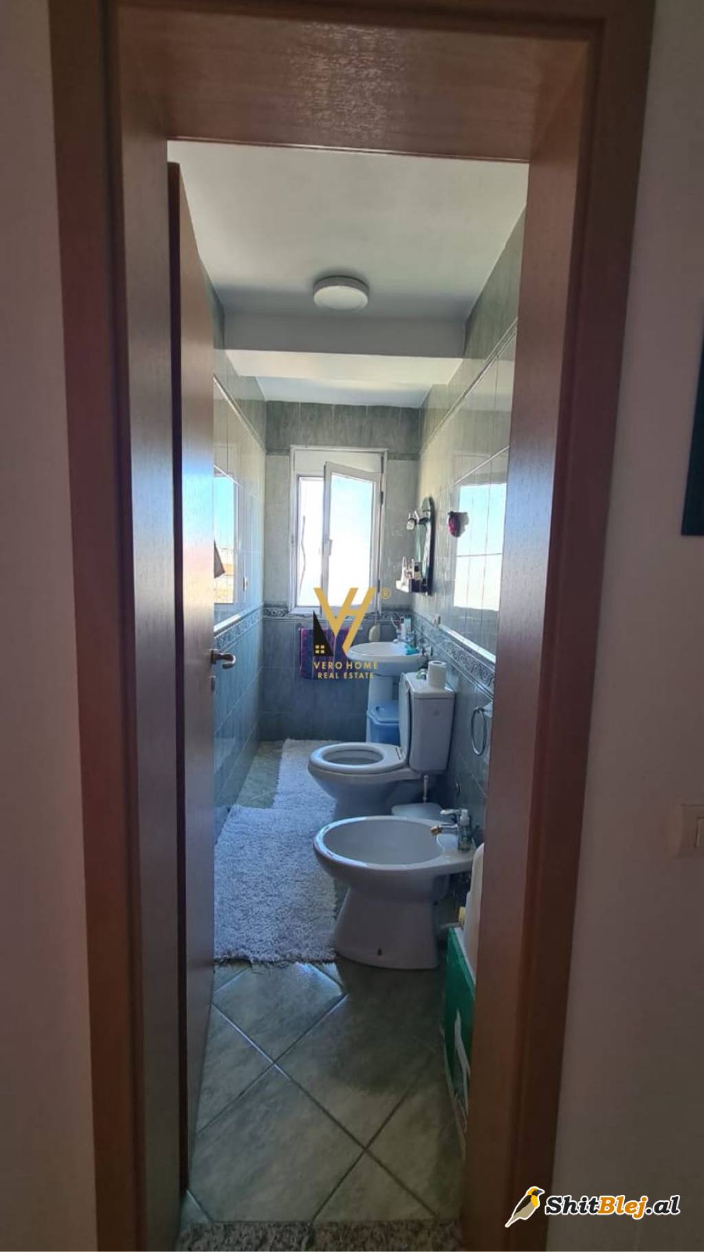 APARTAMENT 3+1+2 TE BRRYLI 14.000.000 LE