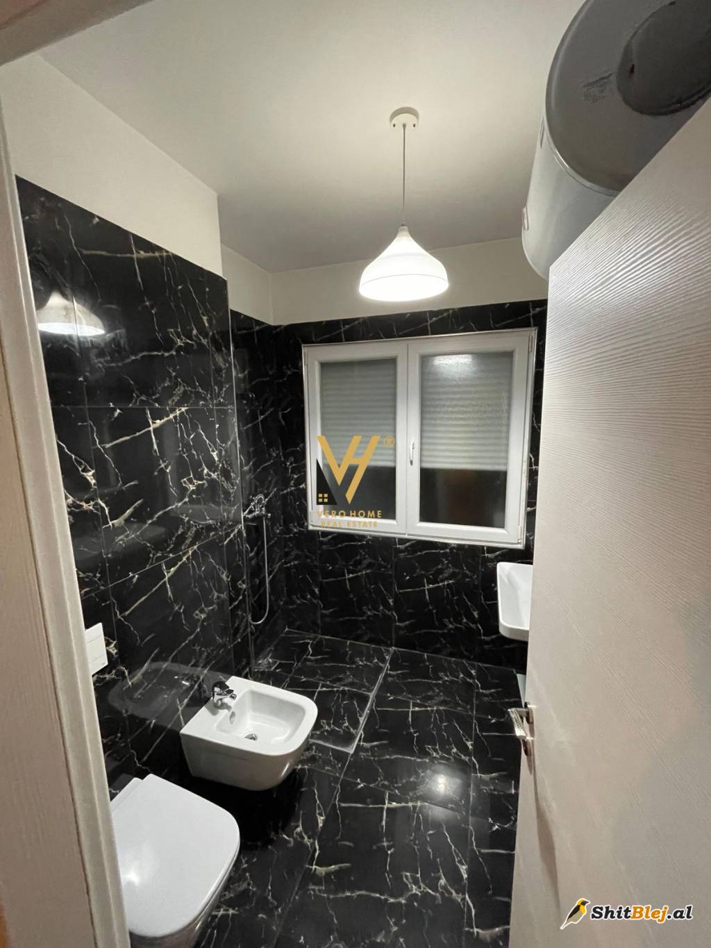 2+1+BLK ME QIRA TE ZOGU I ZI 1.000 EURO