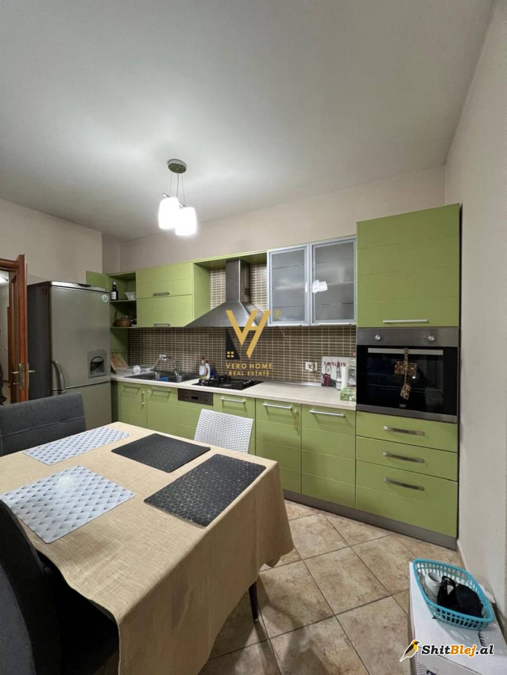  2+1 ME QERA TE KOMUNA E PARISIT 650 EUR