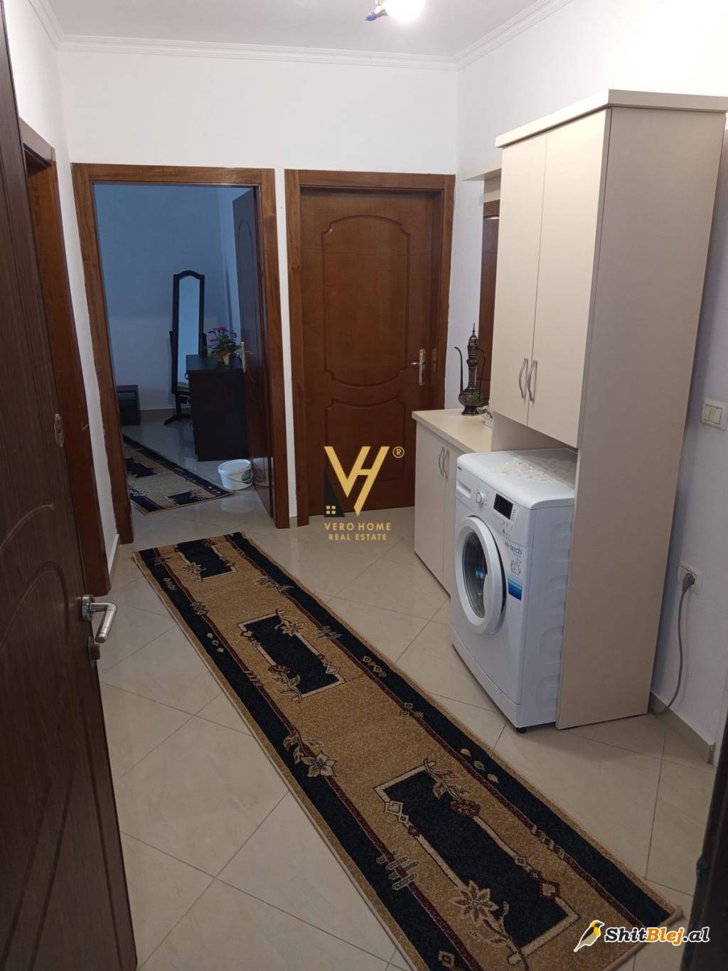 2+1+2 ME QIRA TE ISH PARKU 600 EURO