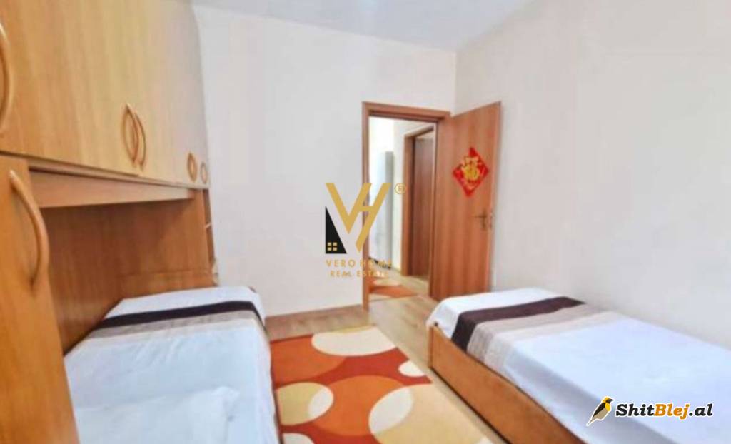 2+1+2 ME QERA TE RRUGA E KAVAJES 700 EUR