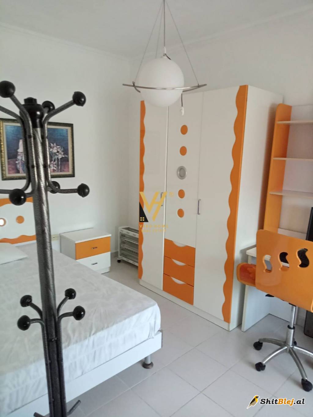 2+1 TE KOMUNA E PARISIT 600 EURO