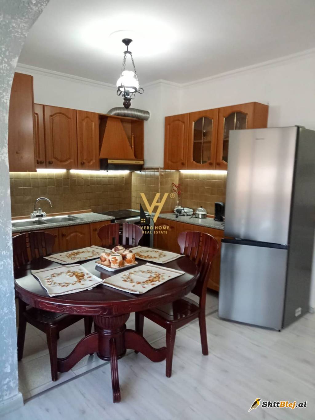 2+1 TE KOMUNA E PARISIT 600 EURO