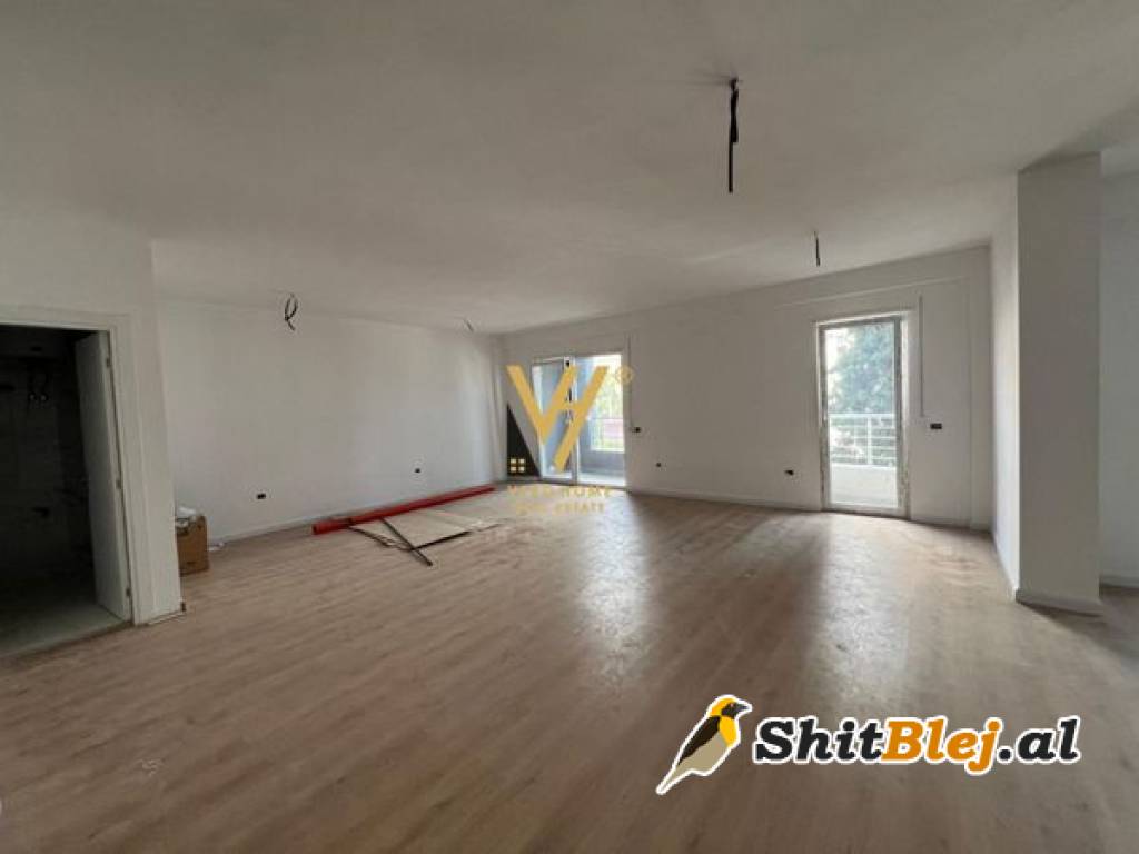 AMBJENT TEK KOMUNA E PARISIT 1.500EURO